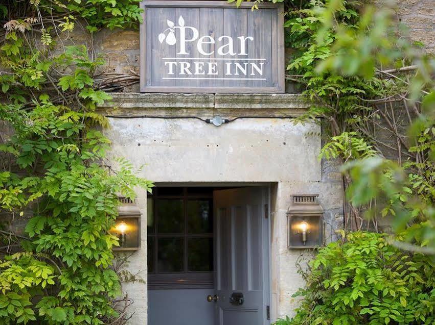 The Pear Tree Inn เมลค์แชม ภายนอก รูปภาพ